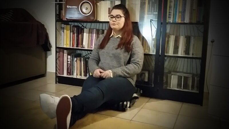 “Είμαι Straight. Είμαι Ελληνίδα”: H Ουράνια Μιχαλολιάκου απαντά στο βίντεο της Μαίρης Συνατσάκη (VIDEO)