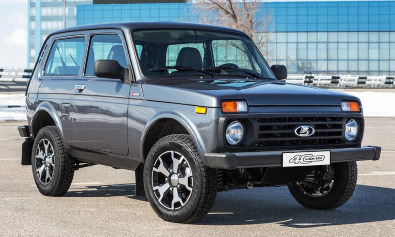 Το Niva κλείνει 40 χρόνια ζωής και η Lada δημιούργησε ένα συλλεκτικό μοντέλο το οποίο ενδέχεται να έχει και αναπτήρα