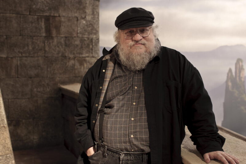 Το επόμενο βιβλίο του Game Of Thrones ίσως να κυκλοφορήσει το 2018 λέει ο George R.R. Martin