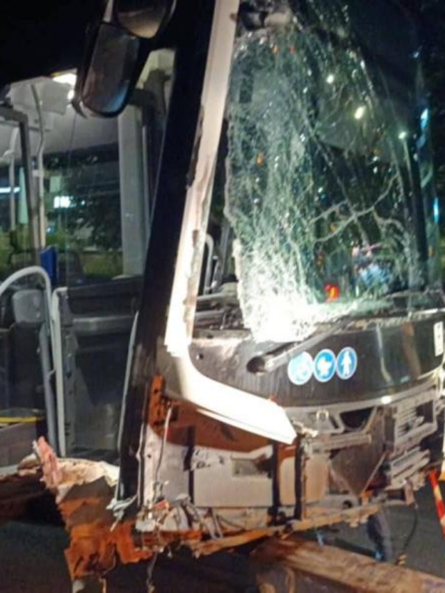 Λεωφορείο στούκαρε ό,τι βρήκε γιατί ο οδηγός ξέχασε το χειρόφρενο