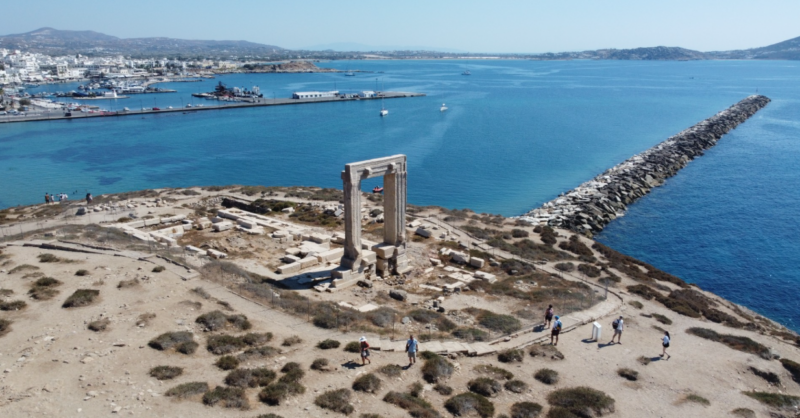 Νάξος: Μπουζουριάστηκαν αρχαιολόγος και εργάτες μετά από καταγγελία του δημάρχου