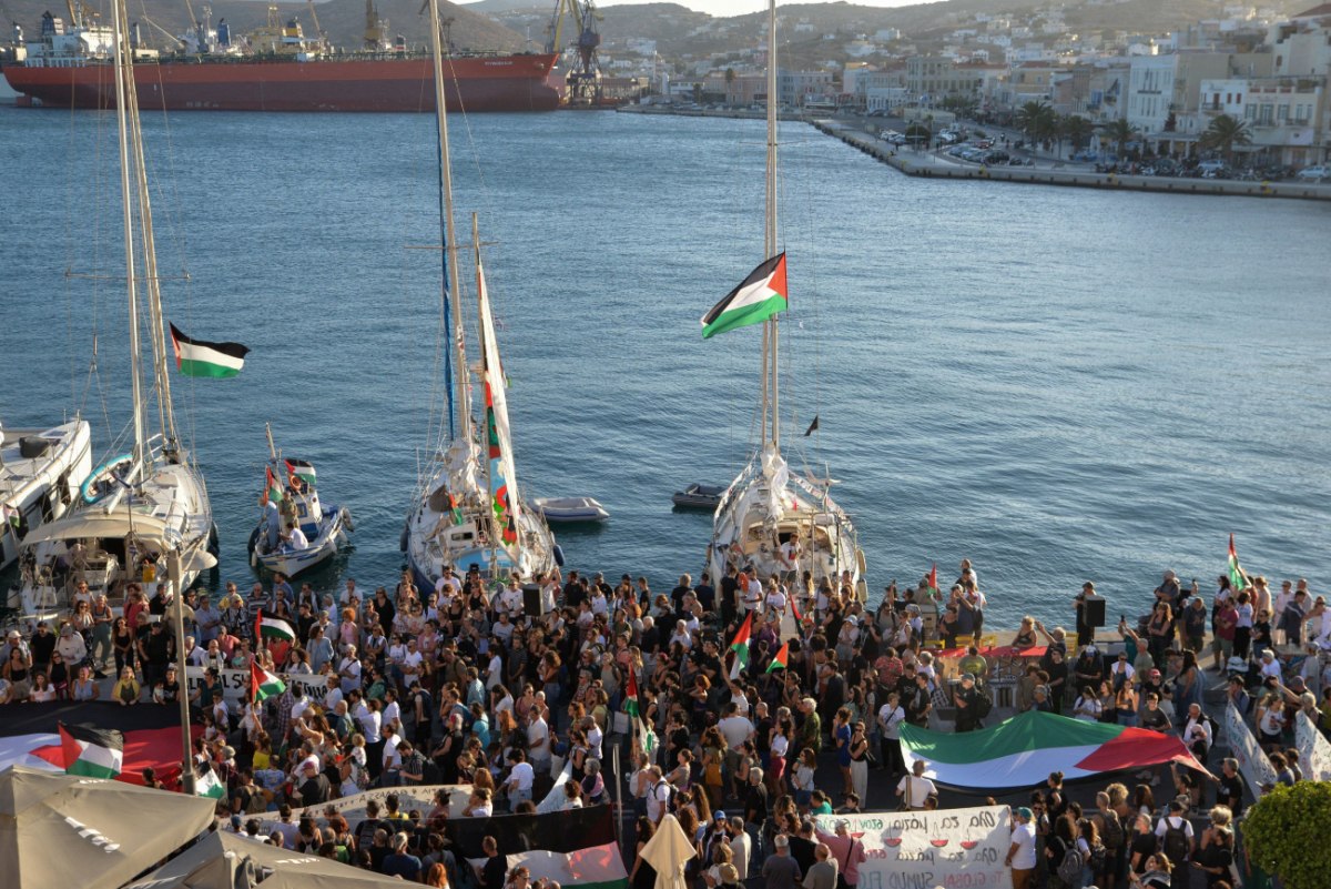 2025-09-14T191557Z_1788639443_RC2URGA0S34Z_RTRMADP_5_ISRAEL-PALESTINIANS-GAZA-FLOTILLA-GREECE-1200x801