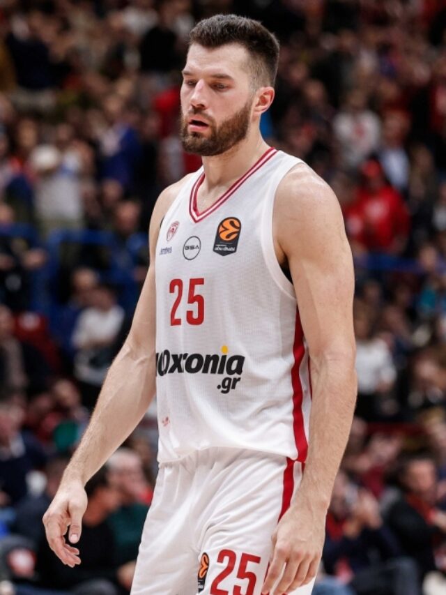 Τι άλλο έπρεπε να κάνει για να πάρει το τελευταίο σουτ αναρωτιέται από χθες ο Άλεκ Πίτερς