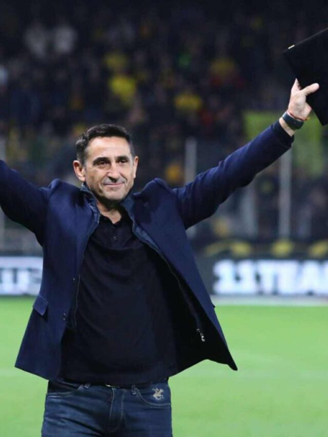 “Αν με βράβευε ο Άρης θα σας άρεσε να πέταγα κάτω το κασκόλ ρε πονεμένοι;” αναρωτήθηκε ο Μανόλο