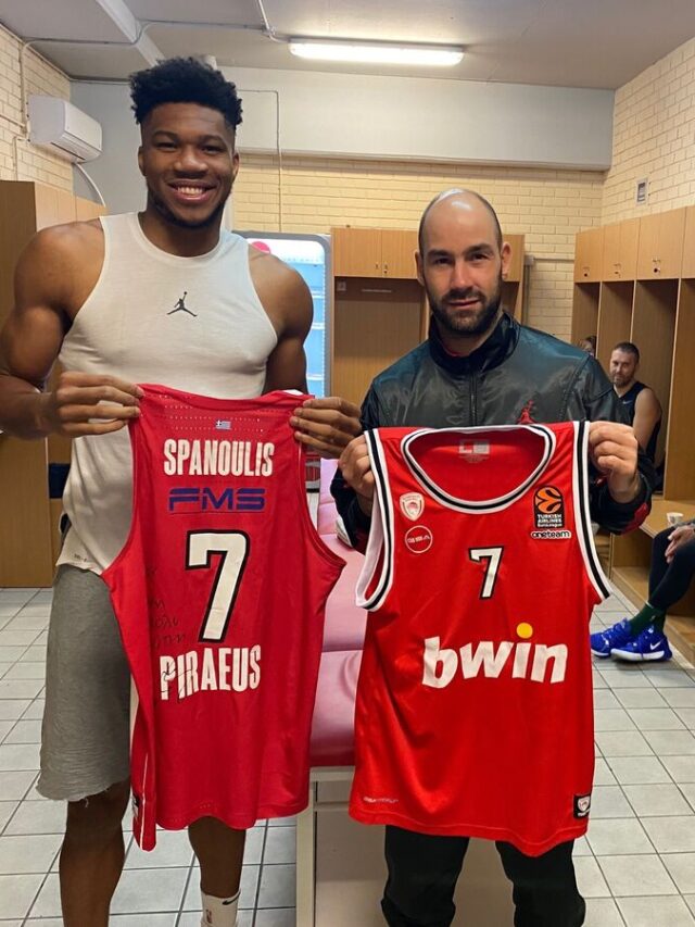 “Ήρθε η ώρα ο Ολυμπιακός να το σηκώσει” είπε ο Giannis, λογικά εννοεί μέσα στο ΟΑΚΑ