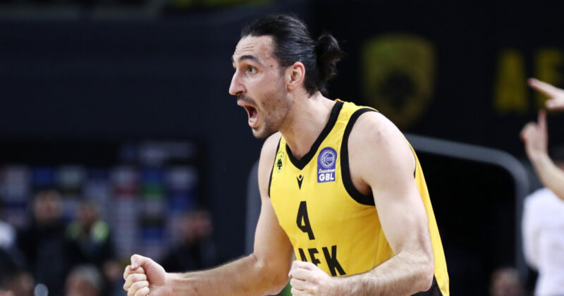 Highlights του Δημήτρη Clutchίβελη μαζεύτηκαν να δουν Τζαμπάρι Πάρκερ και Ρούμπιο