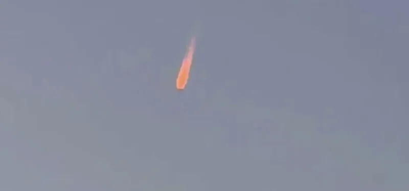 Με περίεργο φωτεινό UFO πάνω από το νησί ξεκίνησε η σεζόν στη Μύκονο