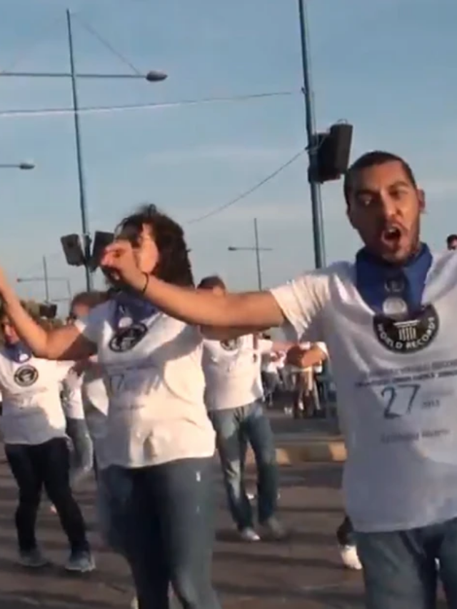 Θεσσαλονίκη: Εκατοντάδες Έλληνες πάνε για το ρεκόρ ταυτόχρονων ζεϊμπέκικων