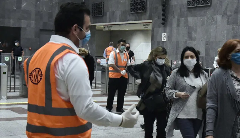 Έδωσαν προαγωγή σε ελεγκτή που ζητούσε φακελάκια να μην κόψει πρόστιμα;