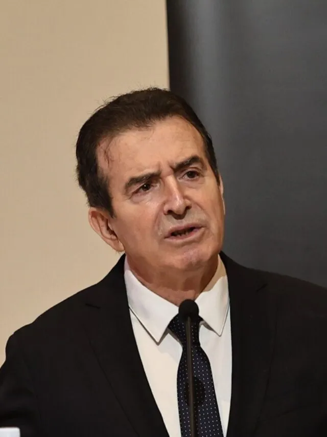 Χρυσοχοΐδης: «Πρέπει να είσαι ΜΑΓΟΣ για να λύσεις την κίνηση στον Κηφισό»