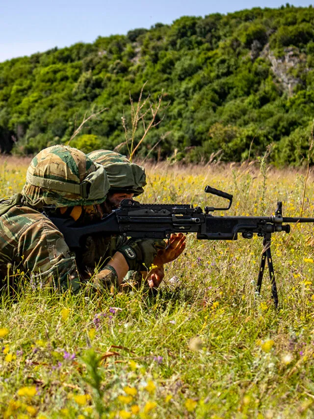 Πανικό ότι ΠΑΜΕ ΠΟΛΕΜΟ προκάλεσαν τα χιλιάδες μηνύματα από το Gov.gr
