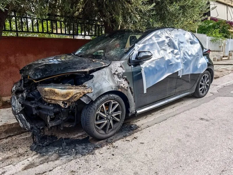 Σοκ: Ο 46χρονος που έκαψε σπίτι και αυτοκίνητα των πρώην του είχε φάει καταγγελία για ανάλογα στο παρελθόν